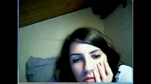Brunette strip on webcam – hothornycamgirls.com