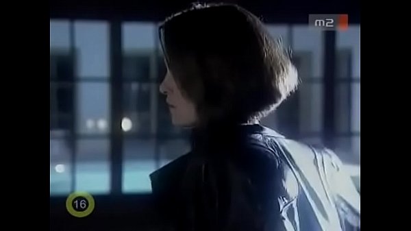 f. to strip in front of people