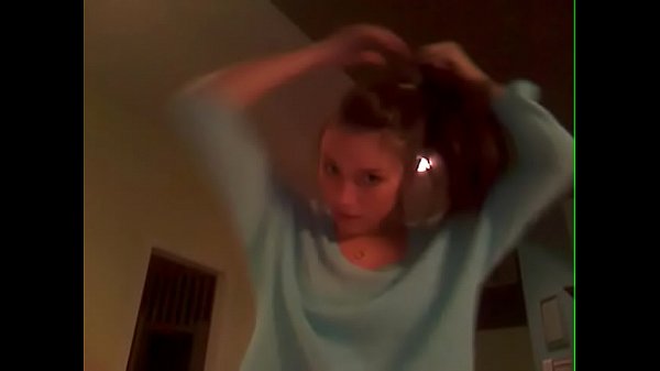 Sexy Strip Video Gorgeous Teen GF – streaptease.net