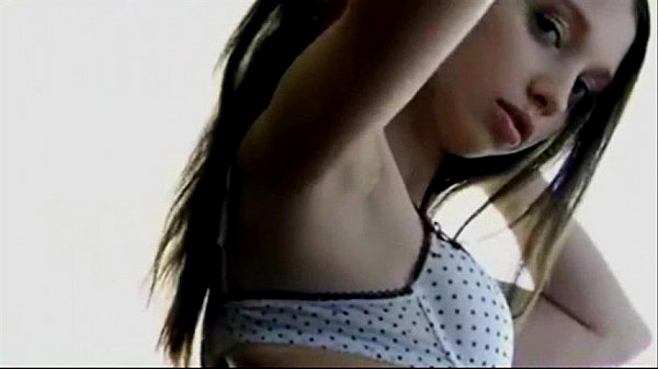 Teen Strip & Tease