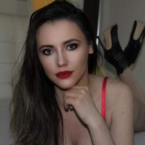 AlexaSweetXG naked before webcam in live video chat