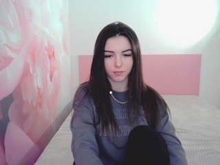 aliceyours naked on cam. Free Live Sex Chat Room