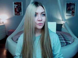 Ashton naked on cam. Free Live Sex Chat Room