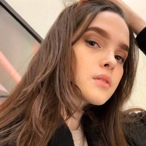 AyanaDomnin naked before webcam in live video chat
