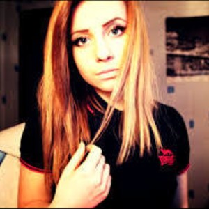 Boho_kss naked before webcam in live video chat