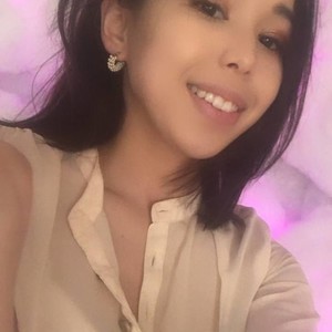 byjojo naked before webcam in live video chat