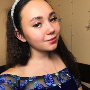 Candy_Babyy naked before webcam in live video chat
