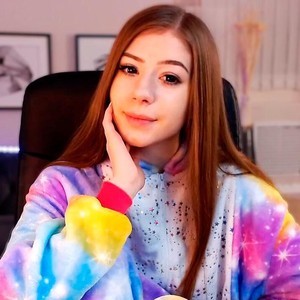 CUTE_NUDE naked before webcam in live video chat