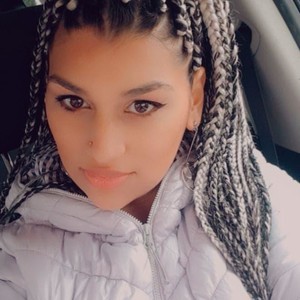 cuteindiann naked before webcam in live video chat