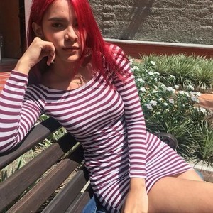 Dalisha_stone naked before webcam in live video chat