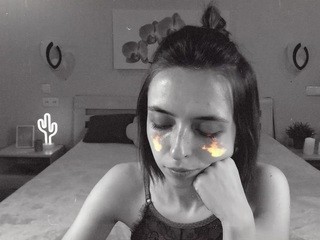 dellakai naked on cam. Free Live Sex Chat Room