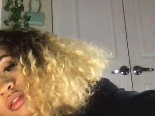 ♡, hunni ♡ naked on cam. Free Live Sex Chat Room