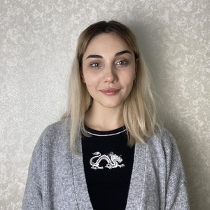 ElaineDean naked before webcam in live video chat