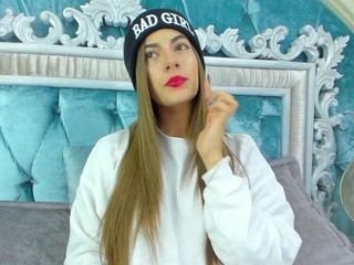 ?, ? VΛLΣЯY ЯӨBΣЯƬƧ ?? naked on cam. Free Live Sex Chat Room