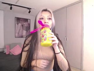 gabriela-klum naked on cam. Free Live Sex Chat Room