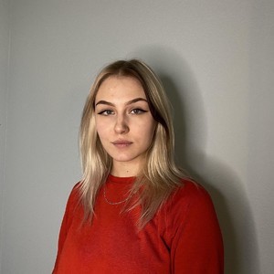 GrettaHolp naked before webcam in live video chat