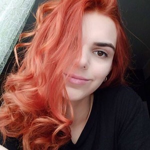 Kate_Stivents naked before webcam in live video chat