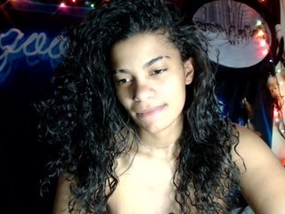 lauren24hammelton naked on cam. Free Live Sex Chat Room