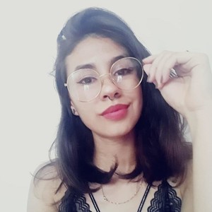 LyluDallas naked before webcam in live video chat