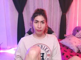 M….L…. naked on cam. Free Live Sex Chat Room