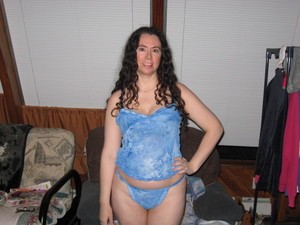 Mature_Angel naked before webcam in live video chat