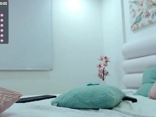 Michelle Ferrera naked on cam. Free Live Sex Chat Room