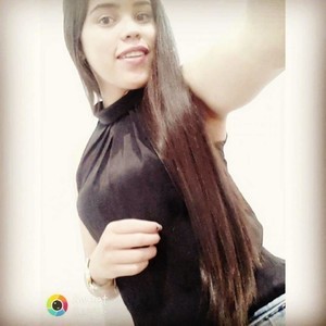 MissAgatha66 naked before webcam in live video chat