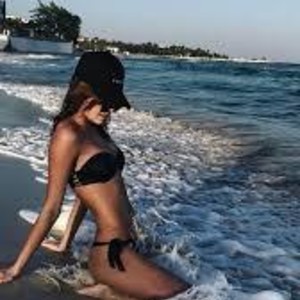 Otto_Fon naked before webcam in live video chat