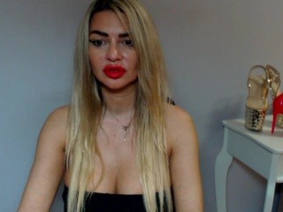 perfectsuri naked on cam. Free Live Sex Chat Room