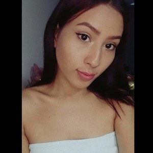 Princeslittle naked before webcam in live video chat