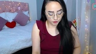 sweet-aislyn naked on cam. Free Live Sex Chat Room