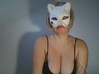 Ur neighbor naked on cam. Free Live Sex Chat Room
