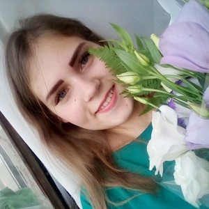 VinnaSky naked before webcam in live video chat