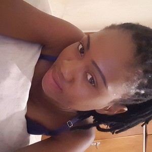Africansmile naked before webcam in live video chat