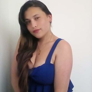 aime__fox1 naked before webcam in live video chat
