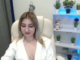 alanna-loove naked on cam. Free Live Sex Chat Room