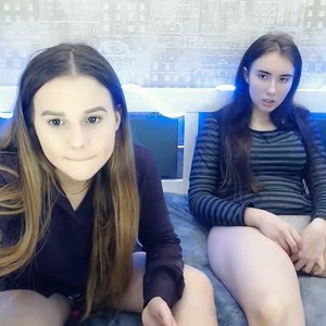Alex_Flora naked before webcam in live video chat