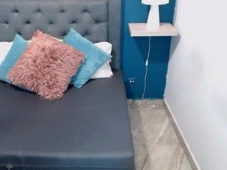 alice-slown naked on cam. Free Live Sex Chat Room