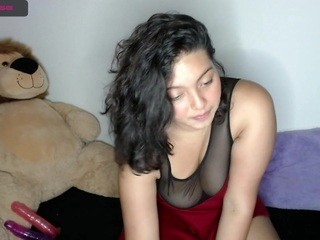Amanda Clove naked on cam. Free Live Sex Chat Room