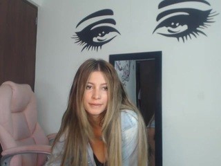 Amanda Millie naked on cam. Free Live Sex Chat Room