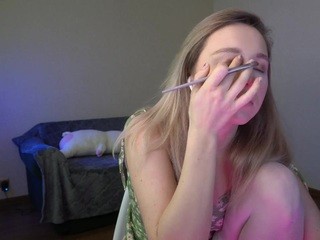 Ana White naked on cam. Free Live Sex Chat Room