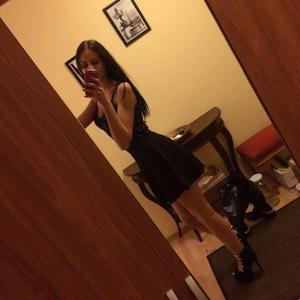 Annaabel18 naked before webcam in live video chat