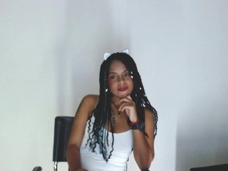 Annie , ?? naked on cam. Free Live Sex Chat Room