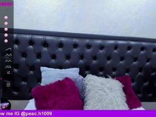 aprilpeach1 naked on cam. Free Live Sex Chat Room