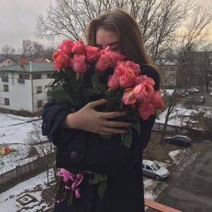 Belle_de_jur naked before webcam in live video chat