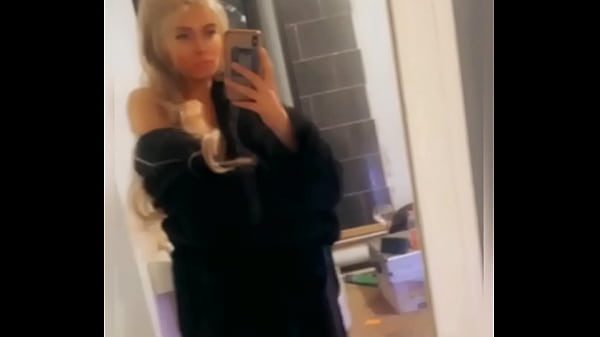Bit tit amateur babe karen strips it off