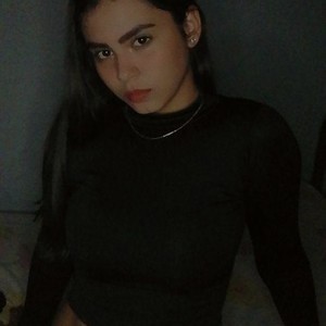 Celestte__ naked before webcam in live video chat