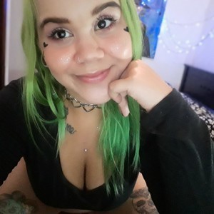 Chanel_lust naked before webcam in live video chat