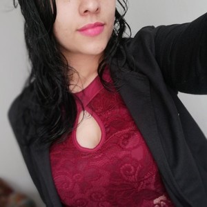 Cristy_black naked before webcam in live video chat