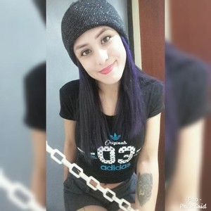 Dakotta_candy naked before webcam in live video chat